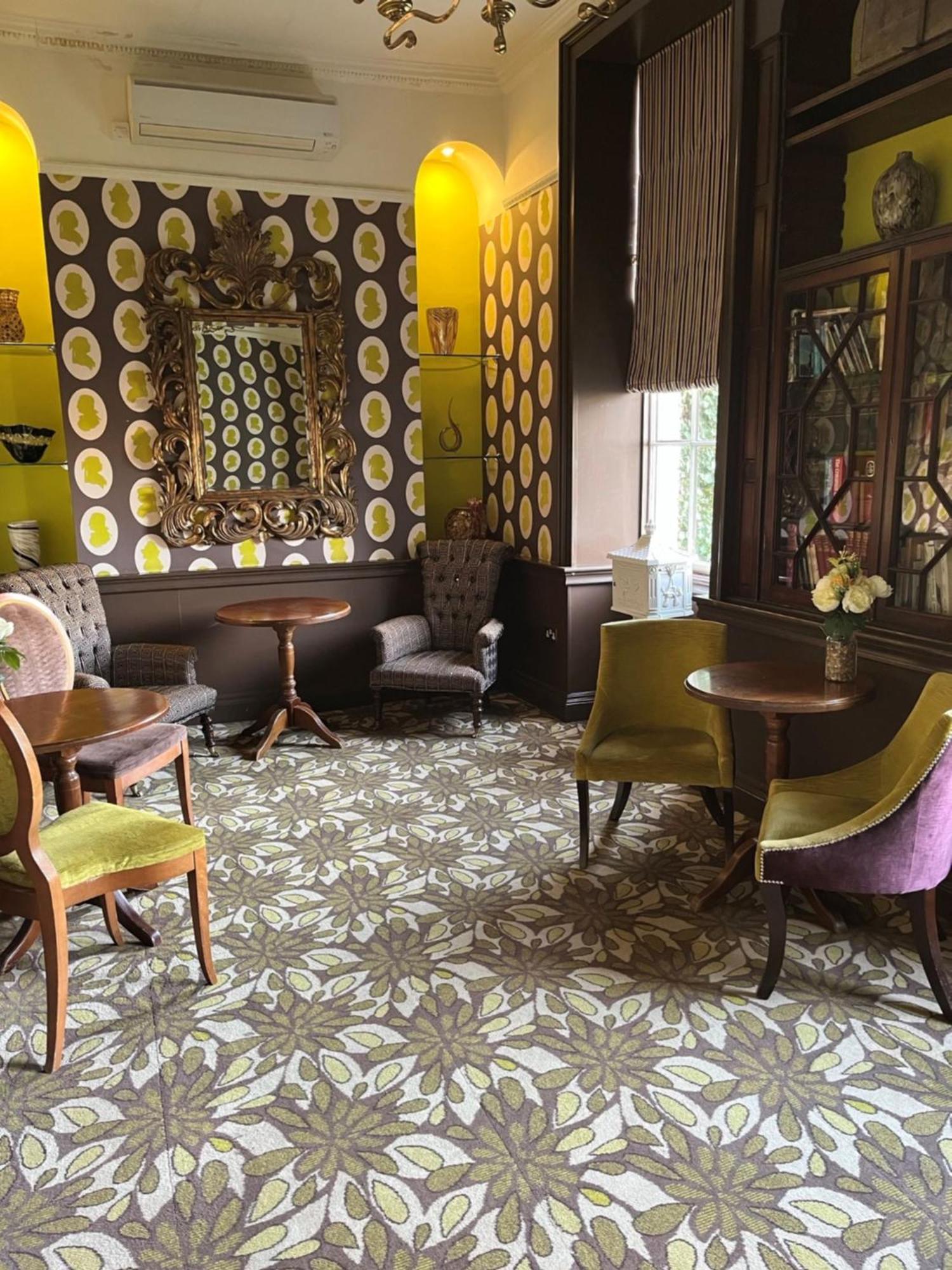 מילדנהול The Riverside House Hotel מראה חיצוני תמונה