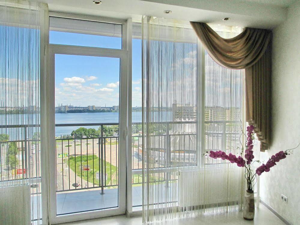 מילדנהול The Riverside House Hotel מראה חיצוני תמונה